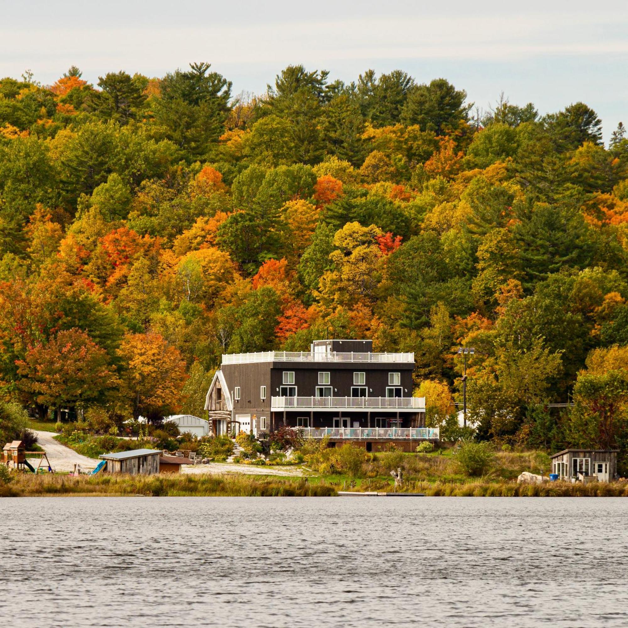 Resort Lac Ste-Marie Lac Sainte-Marie Esterno foto